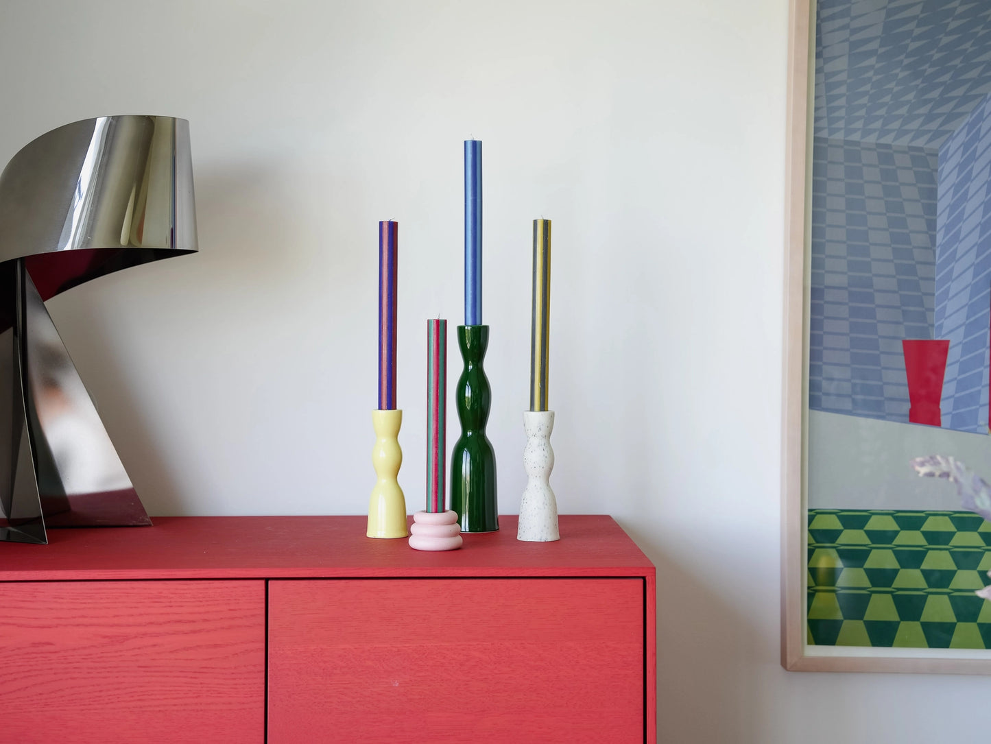 Randiga middagsljus, röd/vit